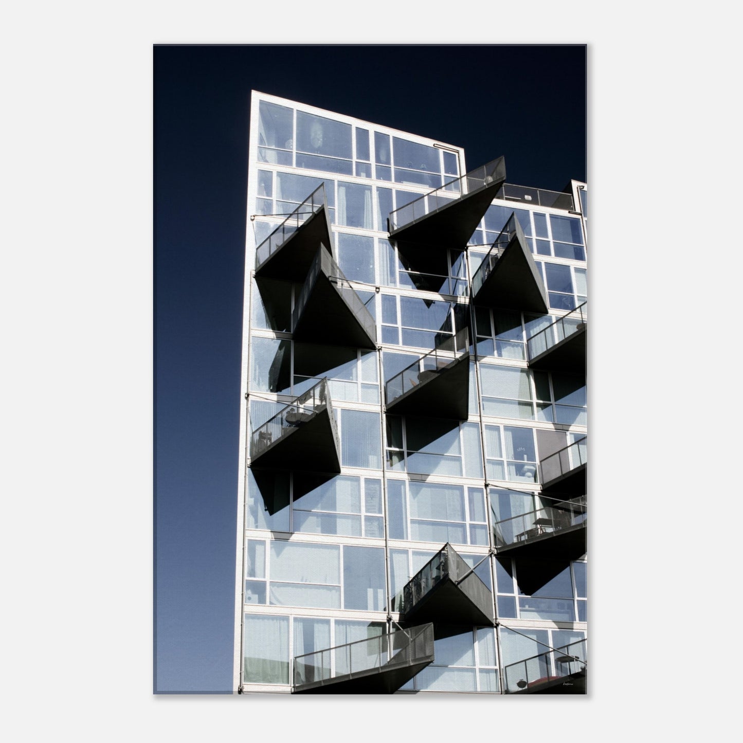 62104b94-408e-439d-8105-8f52716d60a2