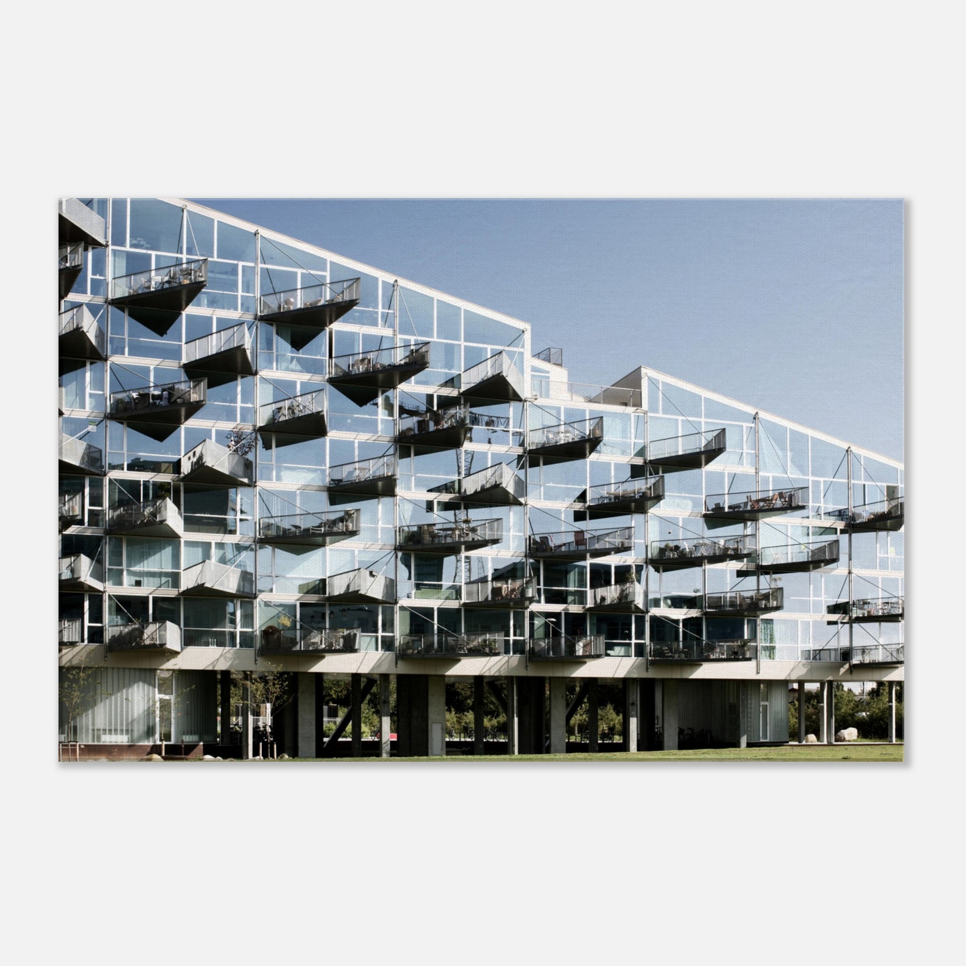 94a8d169-911a-4b64-bb75-a18df0b0388e