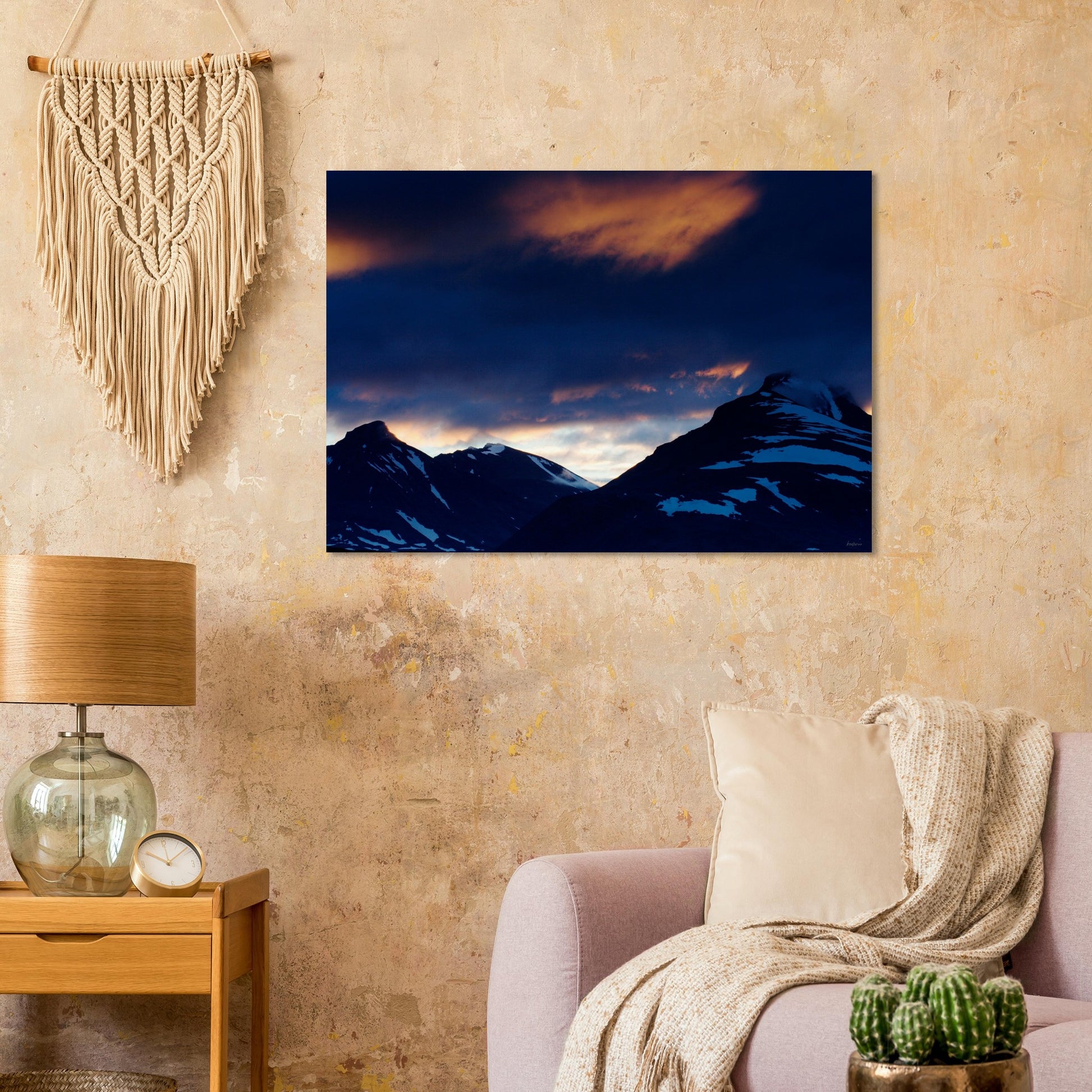 e76a1d7c-691c-4b32-930c-935a19028bf3